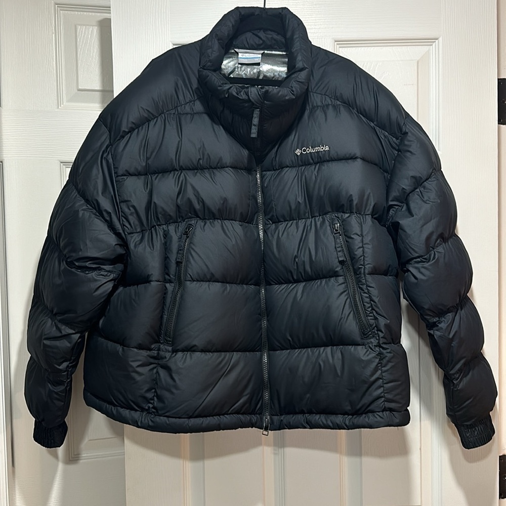 Columbia Women's Pike Lake Cropped Puffer Jacket • Size 2XL